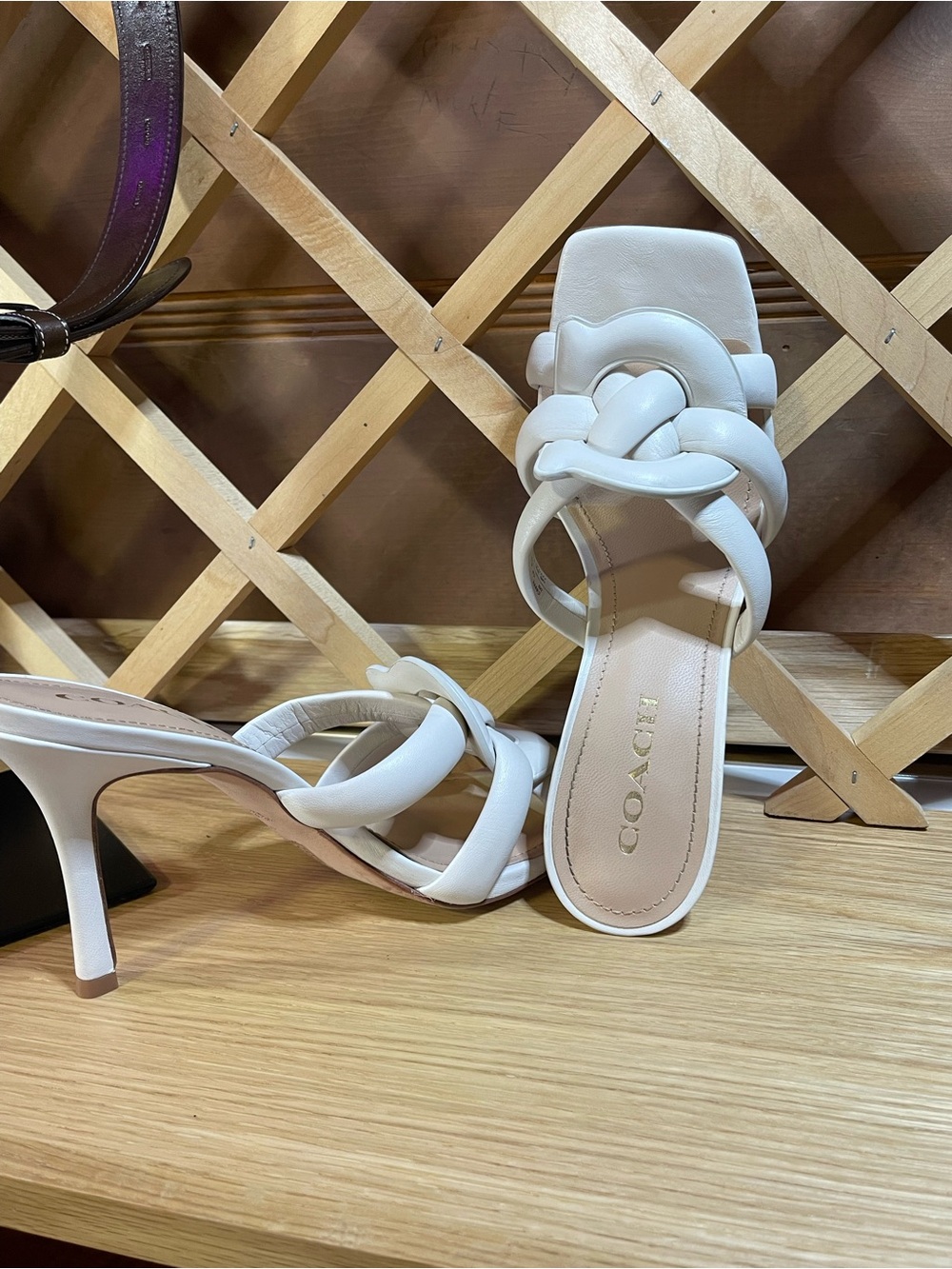 Coach “Kellie” VERO CUOIO “ 4” Stilettos Genuine Italian Leather Sz 10B - Picture 12 of 16